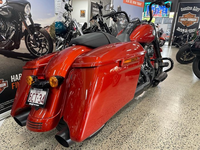 2025 Harley-Davidson Road King Special 114 (FLHRXS)