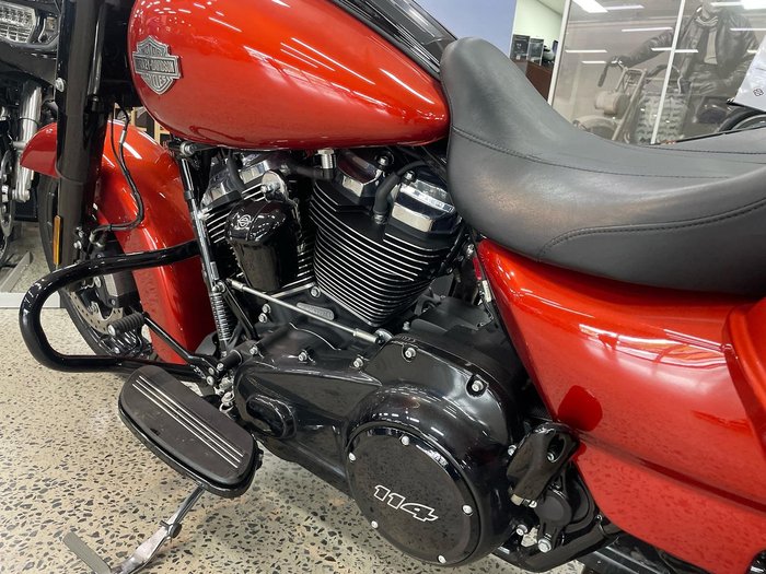 2025 Harley-Davidson Road King Special 114 (FLHRXS)