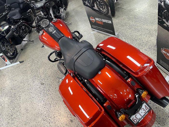 2025 Harley-Davidson Road King Special 114 (FLHRXS)
