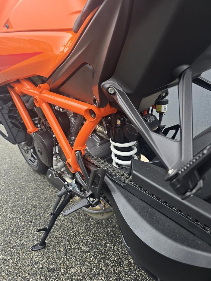 2026 KTM 1390 Super Duke R Super Duke Orange
