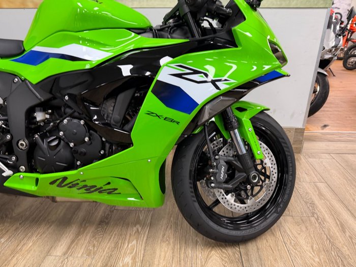 2025 Kawasaki NINJA ZX-6R (636) KRT EDITION GREEN