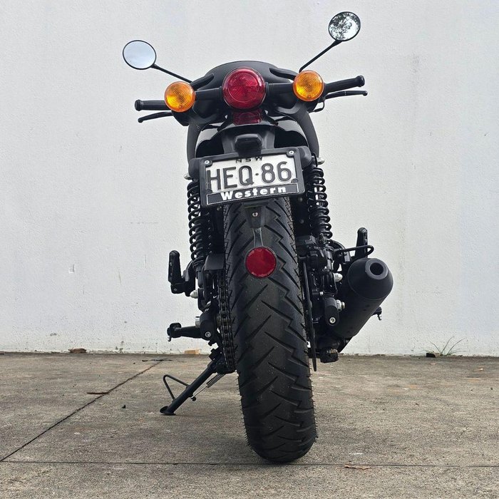 2022 Royal Enfield Hunter 350 Hunter Red