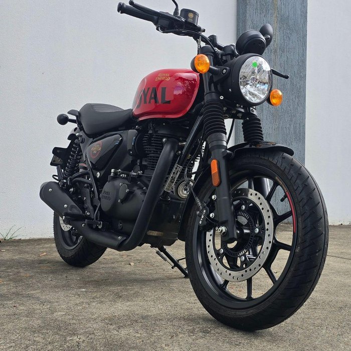 2022 Royal Enfield Hunter 350 Hunter Red