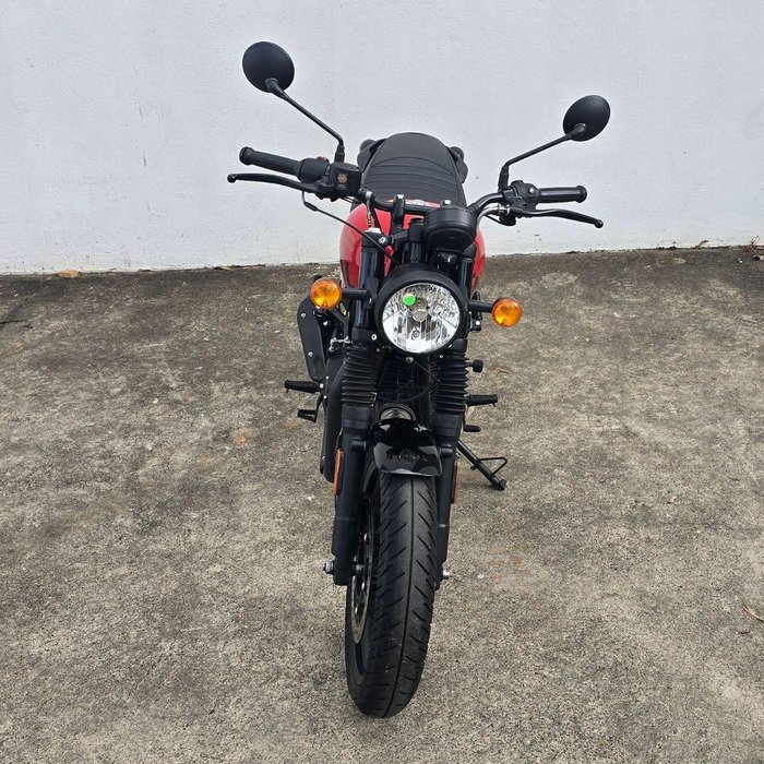 2022 Royal Enfield Hunter 350 Hunter Red