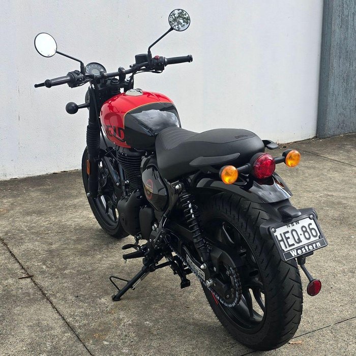 2022 Royal Enfield Hunter 350 Hunter Red