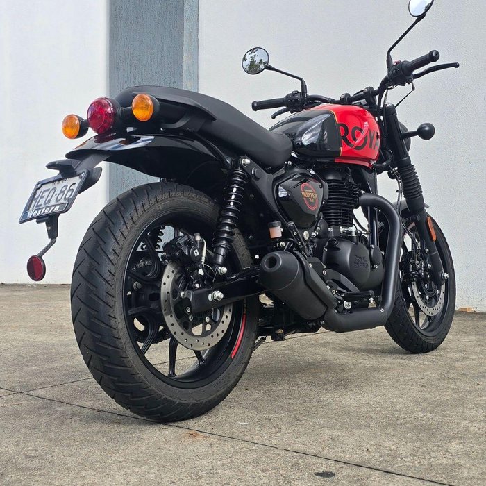 2022 Royal Enfield Hunter 350 Hunter Red
