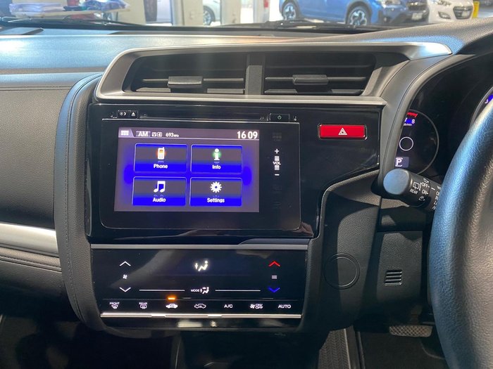 2015 Honda Jazz VTi-S