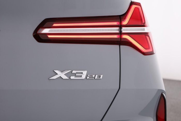 2025 BMW X3 20 xDrive