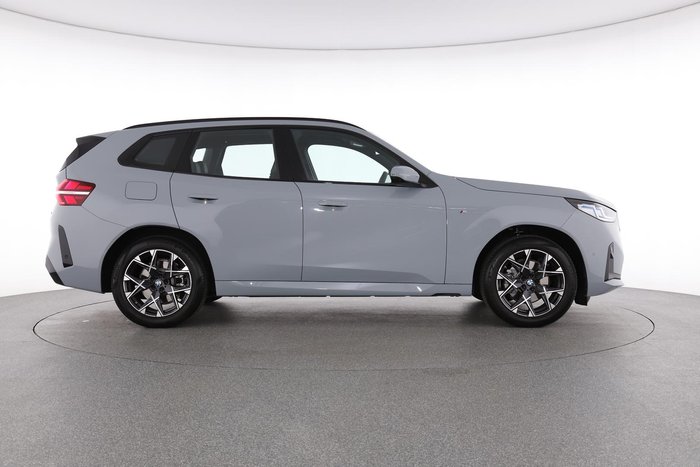2025 BMW X3 20 xDrive