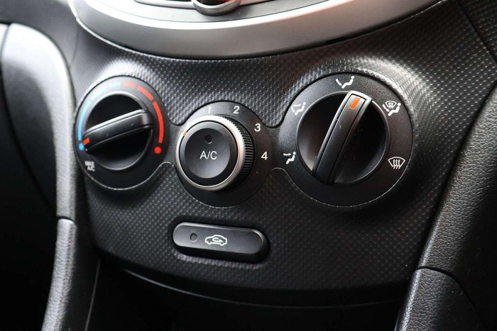 2019 Hyundai Accent Sport