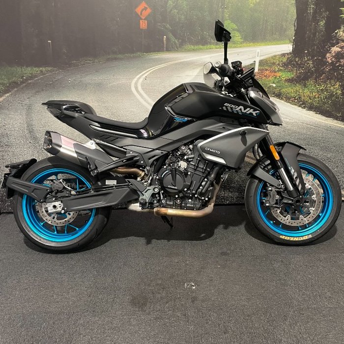 2025 CFMOTO NK SPORT BLACK