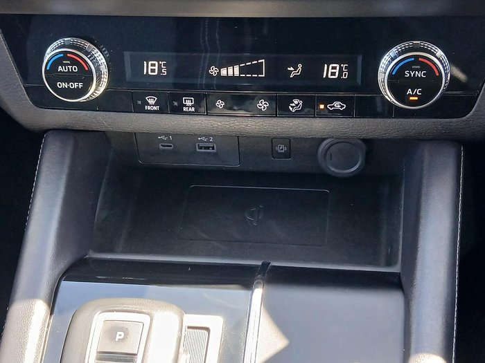 2024 Mitsubishi Outlander LS