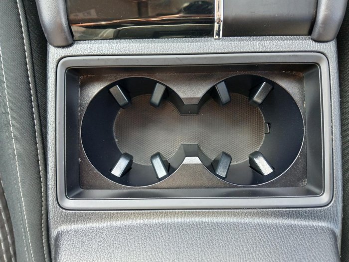 2024 Mitsubishi Outlander ES
