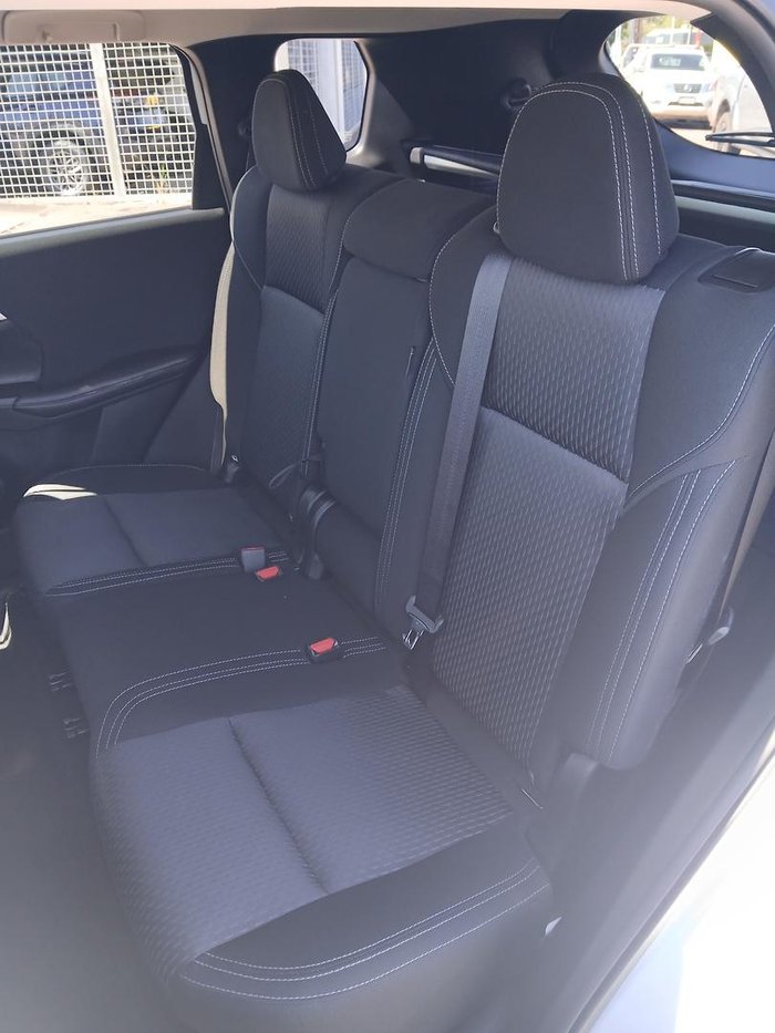 2024 Mitsubishi Outlander LS