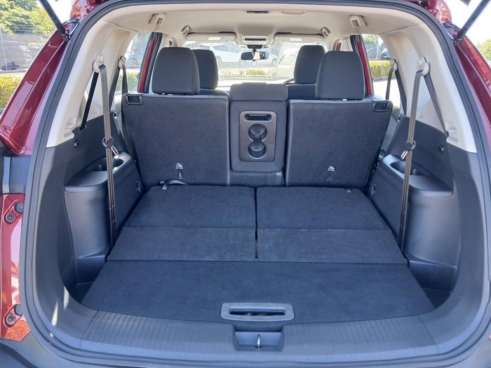 2024 Nissan X-TRAIL ST