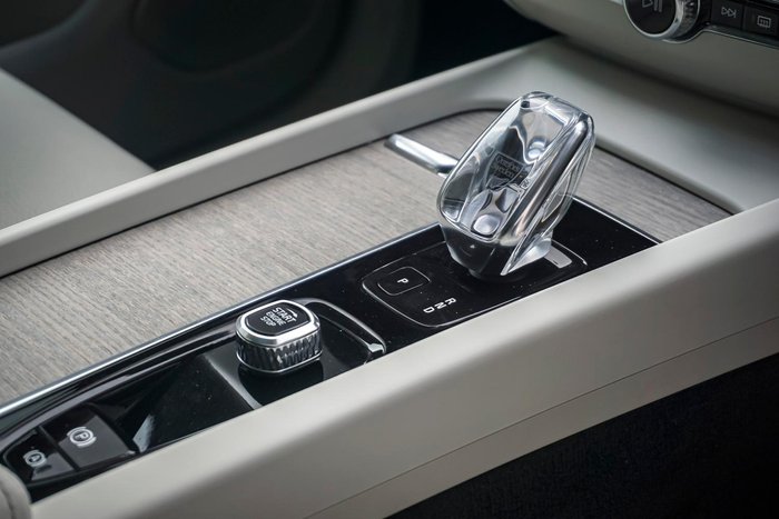 2021 Volvo XC60 B5 Inscription