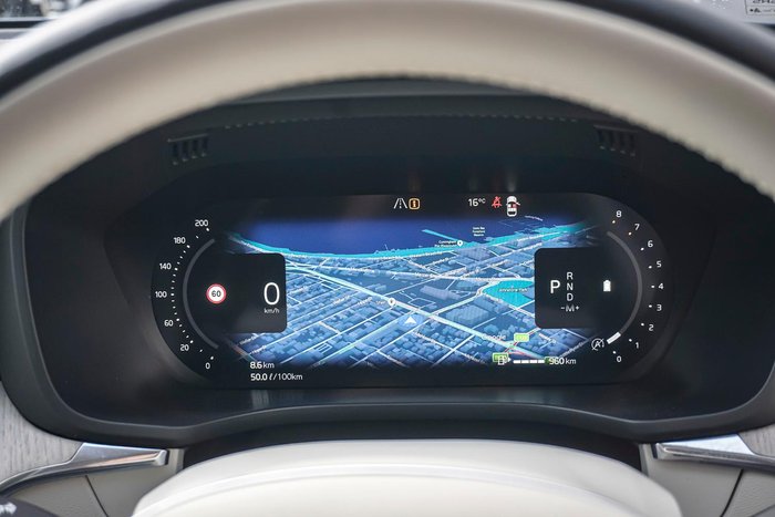 2021 Volvo XC60 B5 Inscription