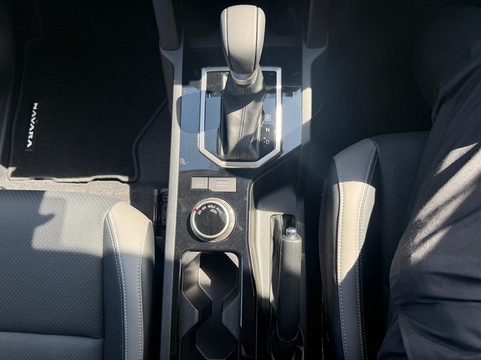 2026 Nissan Navara ST-X