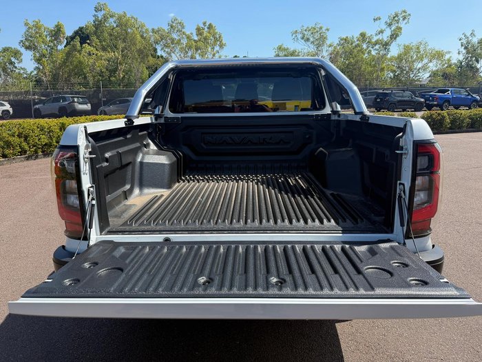 2026 Nissan Navara ST-X