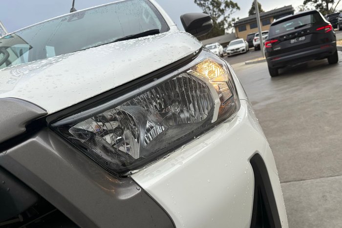 2020 Toyota Hilux SR
