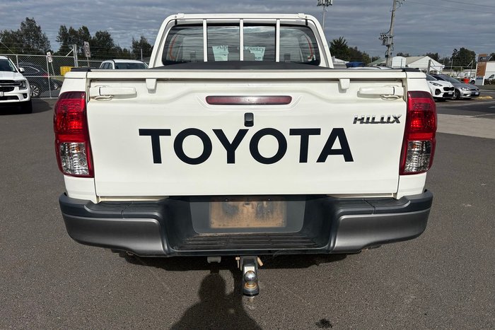 2020 Toyota Hilux SR