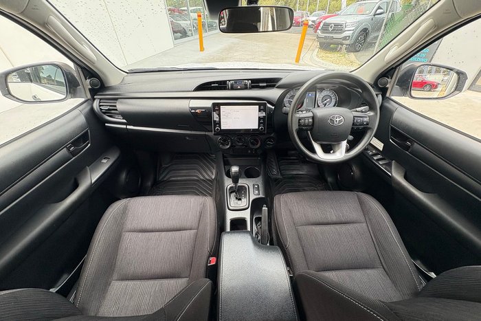 2020 Toyota Hilux SR
