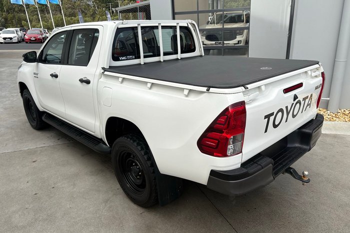 2020 Toyota Hilux SR