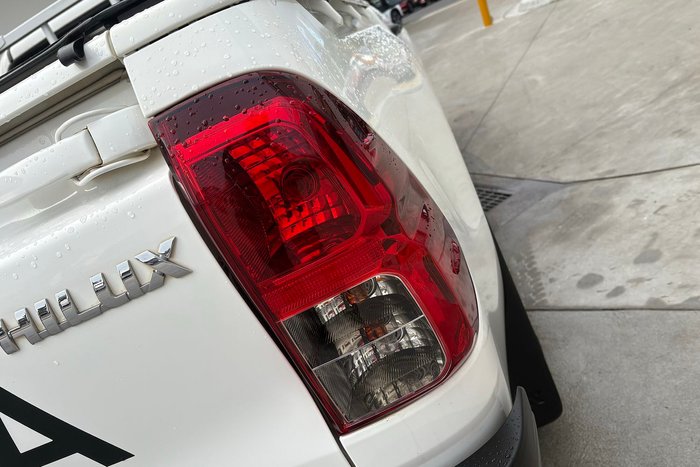 2020 Toyota Hilux SR