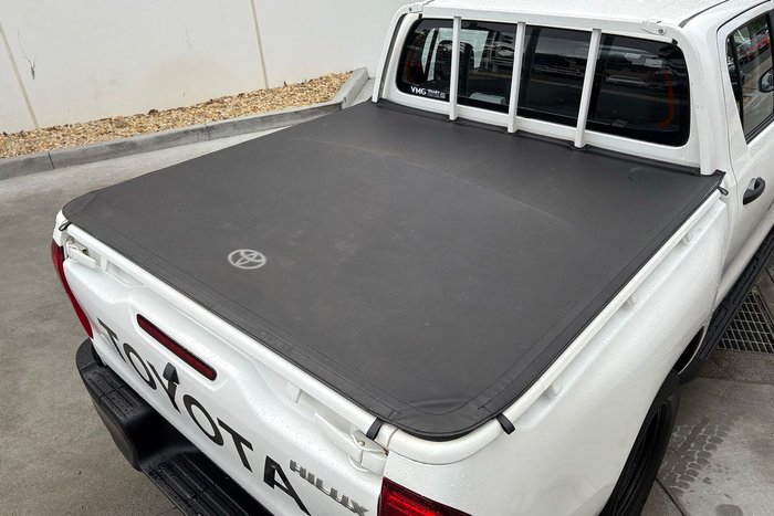 2020 Toyota Hilux SR