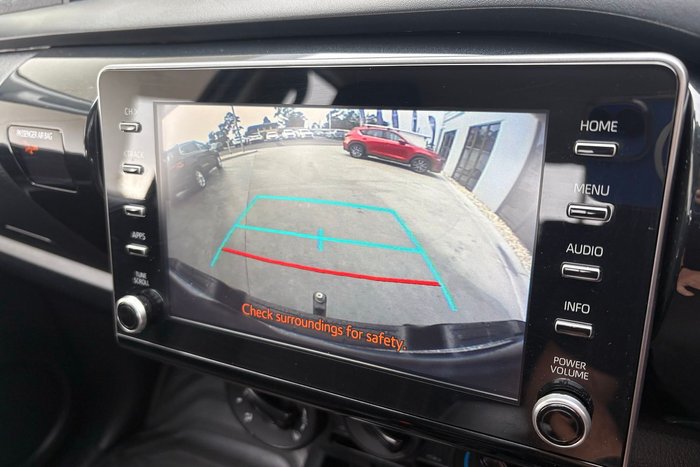 2020 Toyota Hilux SR