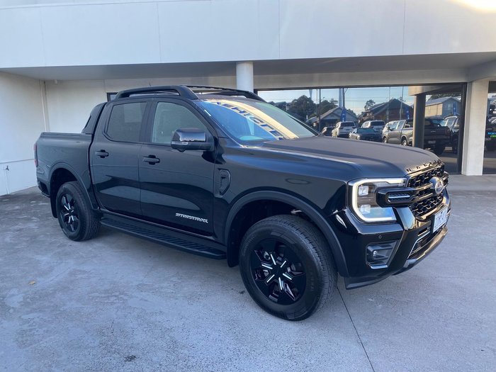 2025 Ford Ranger PHEV Stormtrak