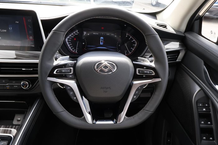 2022 LDV D90 Executive
