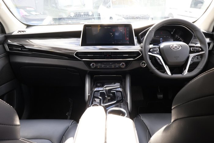 2022 LDV D90 Executive