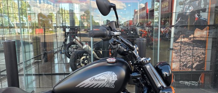 2023 Indian CHIEF DARK HORSE BLACK