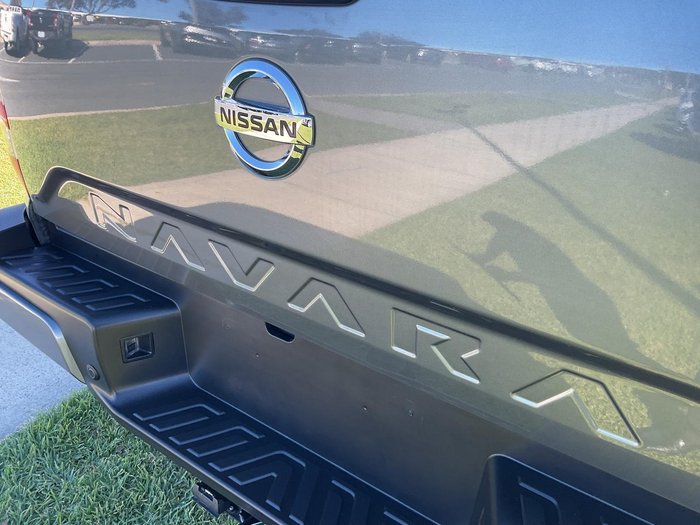 2024 Nissan Navara ST