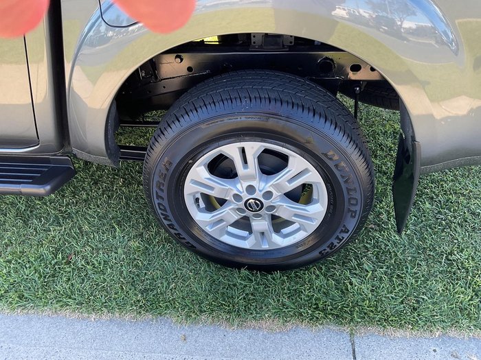 2024 Nissan Navara ST
