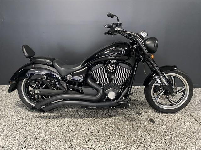 2010 Victory Kingpin 8-Ball