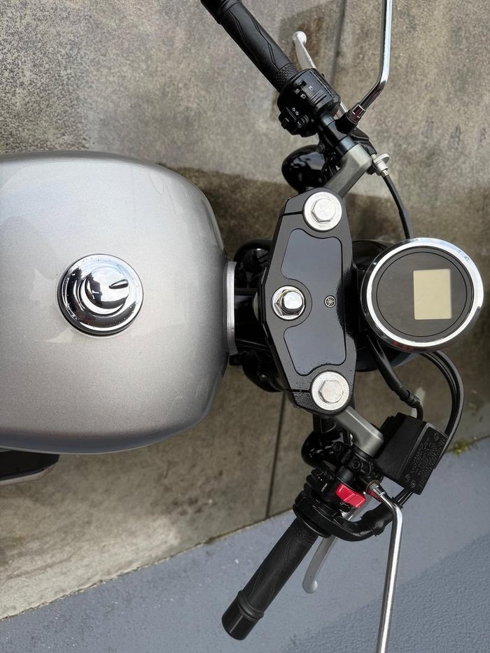 2015 Yamaha Bolt (XVS950CU) Bolt Grey