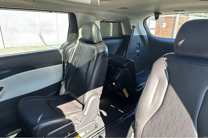 2022 Kia Carnival Platinum
