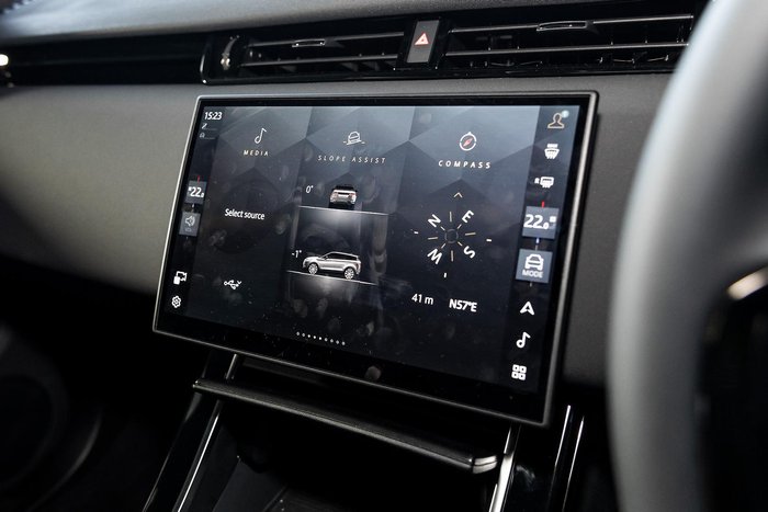 2025 Land Rover Range Rover Evoque P250 Dynamic SE