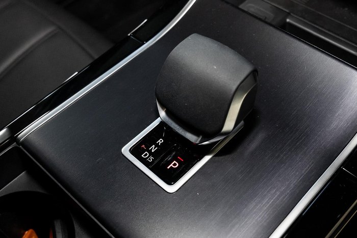 2025 Land Rover Range Rover Evoque P250 Dynamic SE