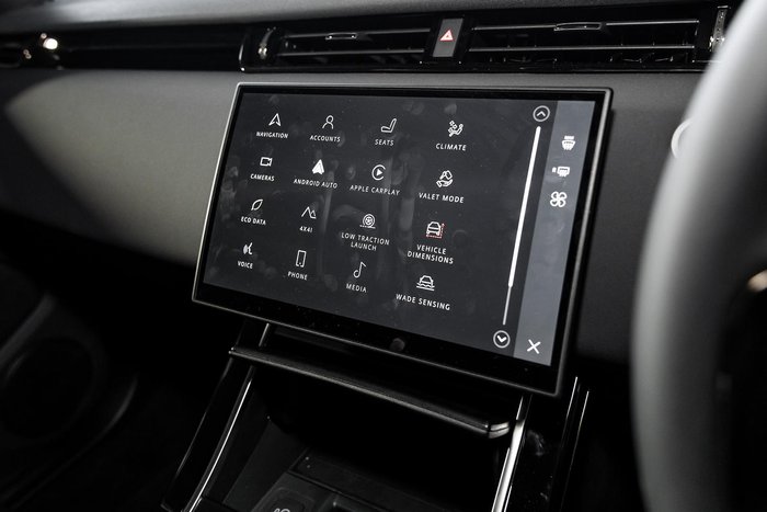 2025 Land Rover Range Rover Evoque P250 Dynamic SE