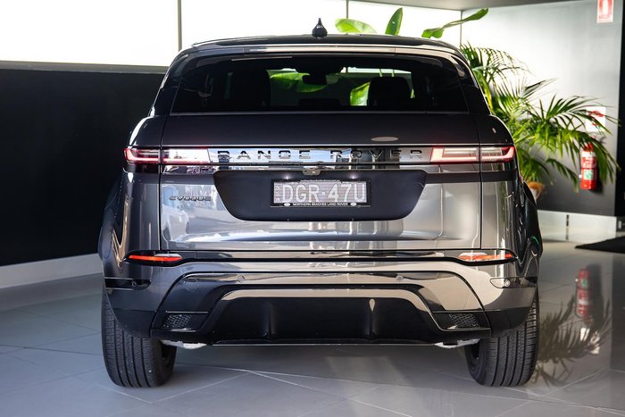 2025 Land Rover Range Rover Evoque P250 Dynamic SE