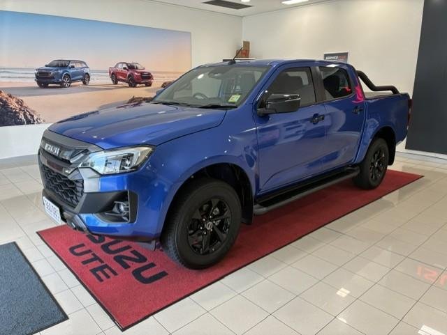 2025 Isuzu D-MAX X-RIDER