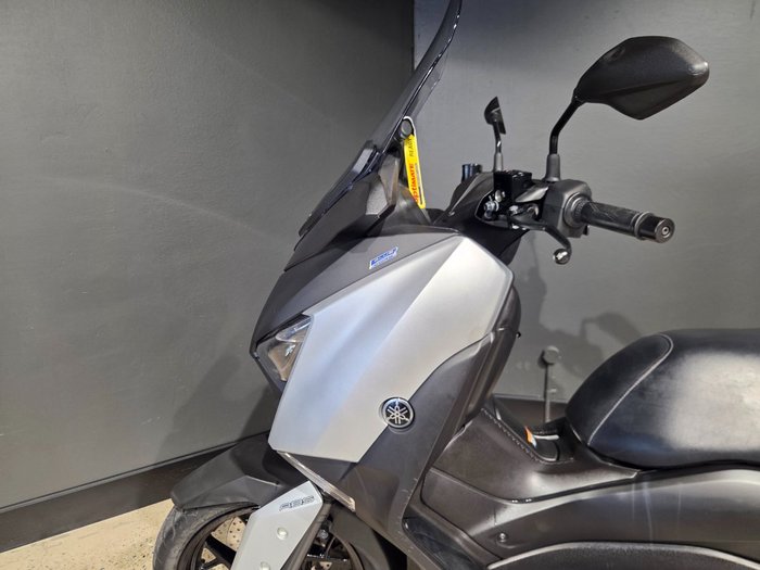 2018 Yamaha XMAX 300 (CZD300A) SILVER