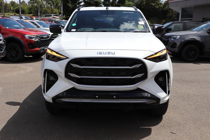 2026 Isuzu MU-X LS-T