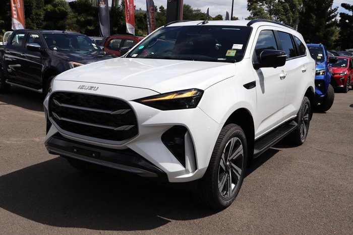 2026 Isuzu MU-X LS-T