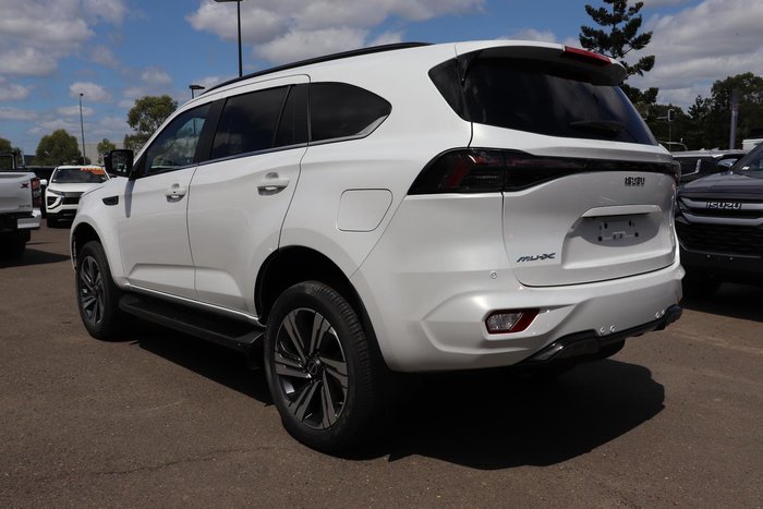 2026 Isuzu MU-X LS-T