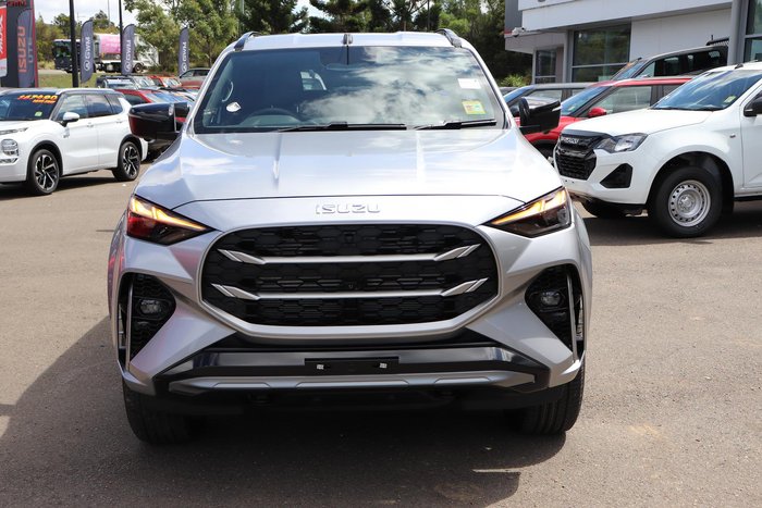 2026 Isuzu MU-X LS-T