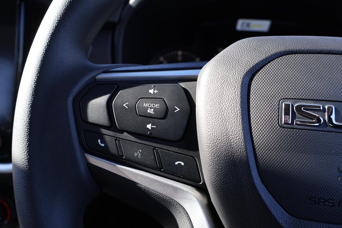 2026 Isuzu MU-X LS-M